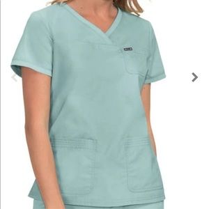 Koi sage x-small top and bottom